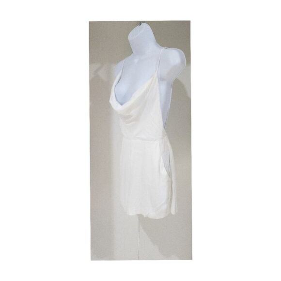 Nwtg Bardot Cindy Slip Backless Romper in Ivory Size Xs - Picture 3 of 8